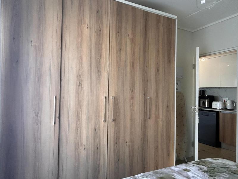 1 Bedroom Property for Sale in Sandown Western Cape